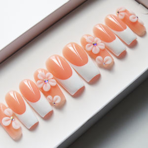 <span class=keywords><strong>Uñas</strong></span> Postizas Acrílicas de Lujo con Diamantes 3D y Pedrería, Diseño Cuadrado Corto, Hechas a Mano, <span class=keywords><strong>Precio</strong></span> al por Mayor, Marca Privada, <span class=keywords><strong>para</strong></span> Decoración de <span class=keywords><strong>Uñas</strong></span> - Product Image 5