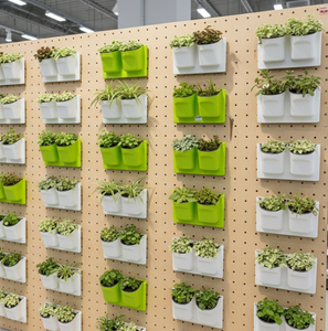 Maceta Doble Colgante de Plástico PP Directo de Fábrica, Diseño de Jardinera Vertical Montada en la Pared, Estructura Estable para Jardín del Hogar - Product Image 3