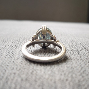 Anello con pietra blu cielo per donna, tono argento, gioielli minimalisti alla moda da indossare tutti i giorni - Product Image 3