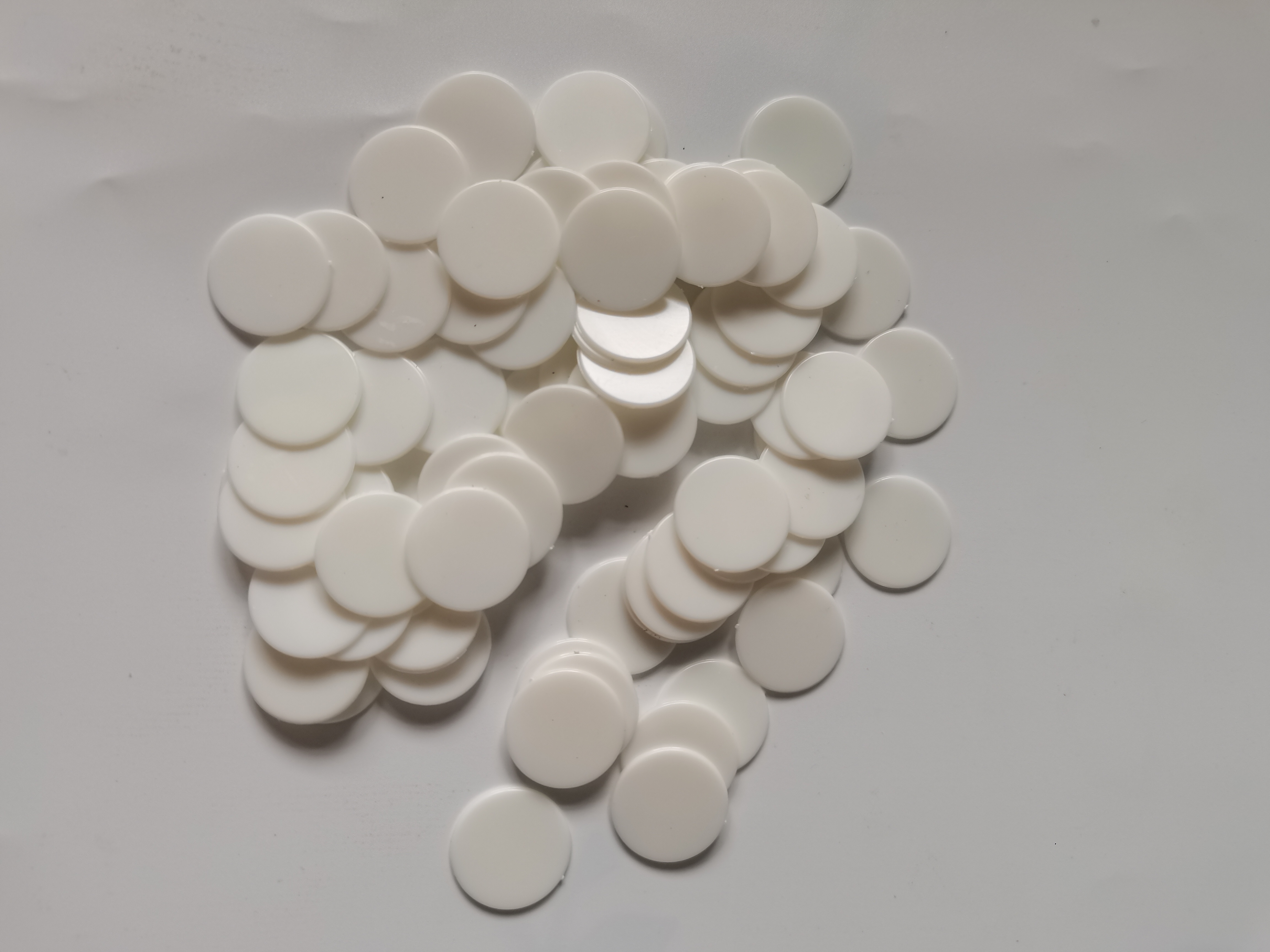 White (100 pieces)