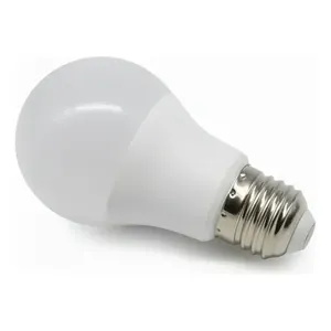 Kit di 10 lampadine LED da 10 W, luce bianca fredda, base universale, 6500 K - Product Image 1