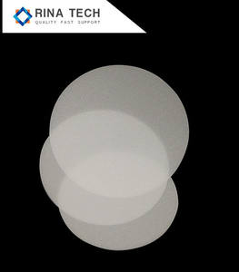 Plaque diffuseur ignifuge Rina Tech 1,2 mm, diamètre 8 cm, pour éclairages décoratifs ronds suspendus au plafond de centre commercial. - Product Image 4