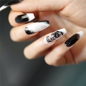 Venta al por mayor <span class=keywords><strong>de</strong></span> <span class=keywords><strong>uñas</strong></span> <span class=keywords><strong>postizas</strong></span> baratas <span class=keywords><strong>uñas</strong></span> cuadradas cortas púrpura 24 unids/caja adhesivo <span class=keywords><strong>de</strong></span> <span class=keywords><strong>uñas</strong></span> <span class=keywords><strong>postizas</strong></span> <span class=keywords><strong>de</strong></span> cobertura completa - Product Image 4