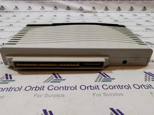 RDI01A 2VAA008429R11 ซิมโฟนี พลัสโมดูลอินพุตดิจิตอล PLC - Product Image 1