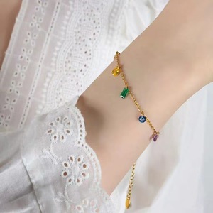 กำไลข้อมือแฟชั่นผู้หญิง ประดับเพชรซิคอนสีสันสดใส สไตล์โบฮีเมียนหรูหราเบาๆ เหมาะสำหรับใส่ไปทะเล ทำจากสแตนเลส ขายส่ง - Product Image 2
