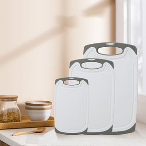 Planche à découper en plastique à poignée TPR classique 2023 Offre Spéciale - Product Image 3