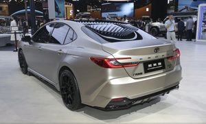 2024 Toyotas Camrys nouvelle essence berline voiture essence 2.0 HXS PLUS édition essence voiture d'occasion pour adultes Tachkent - Product Image 3