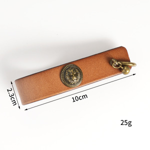 Leather Pipe Stand With Lion Head Buckle Portable Cowhide Smoking Accessory Keychain For Pipes - Product Image 3