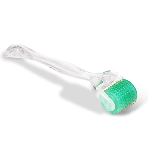 Clinic Strength Home 0,25mm Recubierto de titanio Micro Needle Derma Roller-192 agujas para pieles sensibles y refuerzo de colágeno - Product Image 6