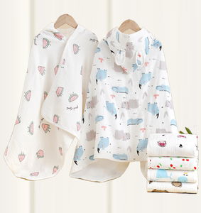 Serviette <span class=keywords><strong>de</strong></span> <span class=keywords><strong>bain</strong></span> à capuche carrée en pur <span class=keywords><strong>coton</strong></span> à quatre couches pour bébés garçons et filles - Product Image 2