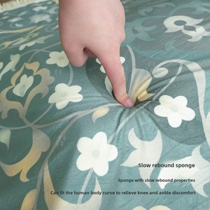 Tapis de <span class=keywords><strong>prière</strong></span> ergonomique personnalisable en polyester avec genouillères intégrées, mousse à mémoire de forme à rebond lent, style minimaliste épaissi - Product Image 3