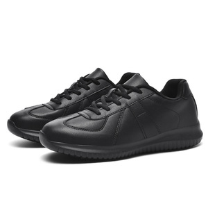 Chaussures de travail professionnelles de cuisine 2025 pour hommes et femmes, design plat de chef, imperméables, résistantes à l'huile, toutes saisons, mocassins en maille - Product Image 1
