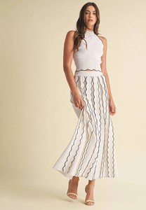 Falda Midi Plisada a Rayas Blancas para Mujer, Cintura Natural, Diseño Minimalista, Tejido Transpirable - Product Image 5