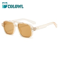 Lunettes de soleil polarisées rétro carrées unisexes UV400 légères confortables à monture intégrale avec verres PC rouges et logo personnalisé