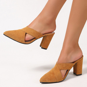 Mules élégantes à talon épais et bout pointu pour femme, en daim ajouré, grandes tailles - Product Image 3