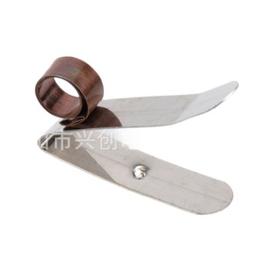 สปริงใบเหล็กสแตนเลสแบบ V สำหรับเครื่องกำเนิดไฟฟ้าดีเซล ที่ยึดแปรงถ่าน ขนาด 35X30X8 มม. - Product Image 2