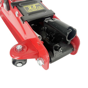 Gato hidráulico de 2.5 toneladas de perfil bajo de acero para elevación y reparación de vehículos - Product Image 3