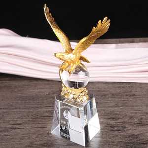 Trofeo in Cristallo <span class=keywords><strong>Aquila</strong></span> Personalizzato, Creativo Trofeo Trasparente con <span class=keywords><strong>Ali</strong></span> d'<span class=keywords><strong>Aquila</strong></span>, Regalo Aziendale per Celebrazioni, Souvenir - Product Image 3