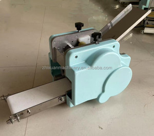 เครื่องห่อ<span class=keywords><strong>เกี๊ยว</strong></span>เนปาล Jiaozi เครื่องจักรสำหรับทำผลิตภัณฑ์เมล็ดพืชขนาดเล็กแบบตั้งโต๊ะ - Product Image 3