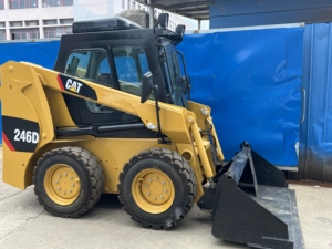 Used CAT 246D Skid Steer Loader,Radial Lift Design,Strong Digging Performance,Original Pump Valve,Ready Stock Fast Shipment. - Product Image 5