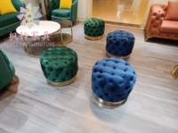 Sofá Seccional de pata dorada de cuero de terciopelo con botones profundos de estilo moderno italiano de lujo SF001