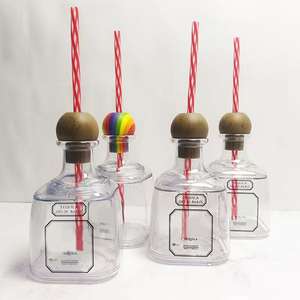 Bottiglie e Bicchieri Moderni Ecologici Riutilizzabili in Plastica con Foro per Cannuccia, Mini Contenitori Vuoti per Liquori per Accessori da Bar - Product Image 4