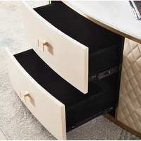 Table basse ovale et meuble TV en cuir blanc de luxe moderne avec plateau en marbre pour le mobilier de salon