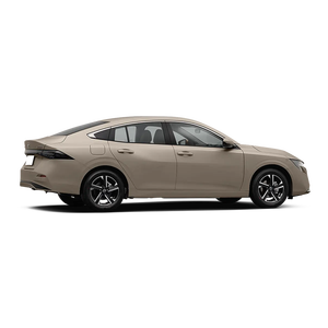 Vehículo Nissan <span class=keywords><strong>Versa</strong></span> Classic 1.6XL CVT Edición de Lujo de Alta Calidad, Volante a la Izquierda, Gasolina, Color Oscuro - Product Image 3
