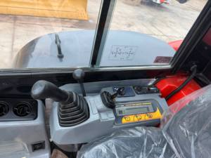 Original Japan Used Kubota U55-4 Mini Hydraulic Excavator, 5.5 Ton Compact <b>Digger</b> in Excellent Working Condition - Product Image 5