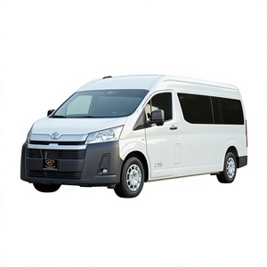 Hiace 2026 Tetto Alto, 3.5L Benzina, Cambio Manuale, Guida a Sinistra, EURO 5, 11-20 Posti, Oltre 130 km/h - Product Image 1