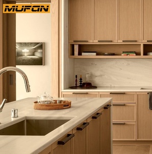 Gabinetes <span class=keywords><strong>de</strong></span> Cocina American Slim Shaker Personalizados <span class=keywords><strong>de</strong></span> Roble Blanco Acanalado con Chapa <span class=keywords><strong>de</strong></span> Madera y Cajones <span class=keywords><strong>de</strong></span> Cola <span class=keywords><strong>de</strong></span> Golondrina - Product Image 3