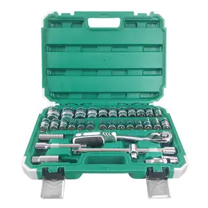 Auto repair tool 32pcs metric socket wrench set manual screw removal wrench tool spark plug engine wrench