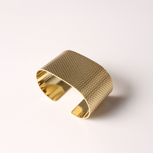 Anillos de Servilleta de Metal Dorado Personalizados al por Mayor, Forma Ovalada, Decoración de Mesa para Bodas y Eventos - Product Image 1