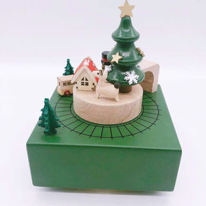 Cadeau de noël de montagnes russes en bois boîte à musique mobile petit train - Product Image 1