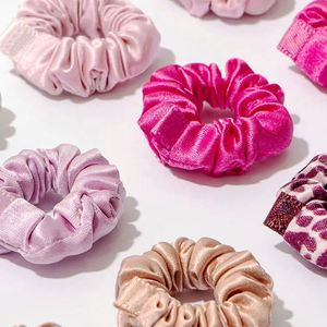 Élastiques à cheveux personnalisés en soie de mûrier 100% 16 Momme pour femmes - Product Image 4