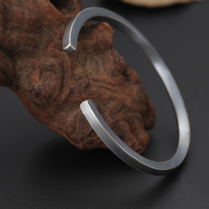 All'ingrosso S925 gioielli in argento Sterling braccialetto retrò vecchio Mobius anello alla moda personalizzato braccialetto aperto per gli uomini delle donne - Product Image 2