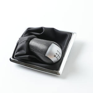 Poignée de levier de vitesse en cuir pour Ford Focus 5 ou 6 vitesses, design ergonomique - Product Image 3