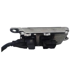 เซ็นเซอร์ <span class=keywords><strong>NOx</strong></span> คุณภาพสูง 22827995  22827995 5WK97372 เซ็นเซอร์ไนโตรเจนออกไซด์ เซ็นเซอร์รถยนต์สำหรับรถบรรทุกวอลโว่ FM <span class=keywords><strong>FH</strong></span> สำหรับเครื่องยนต์ยูโร 4 - Product Image 5