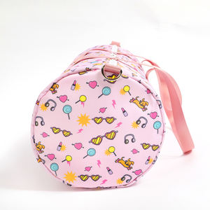 Sac polochon léger et imperméable en nylon Sac fourre-tout de <span class=keywords><strong>voyage</strong></span> de nuit super bon marché Sac de sport à impression personnalisée <span class=keywords><strong>pour</strong></span> hommes et femmes - Product Image 4