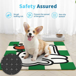 Alfombra Refrigerante de Seda de Hielo para Mascotas, Rectangular, 40x40cm, 45x45cm, 50x50cm, Antideslizante, Lavable a Mano - Product Image 4