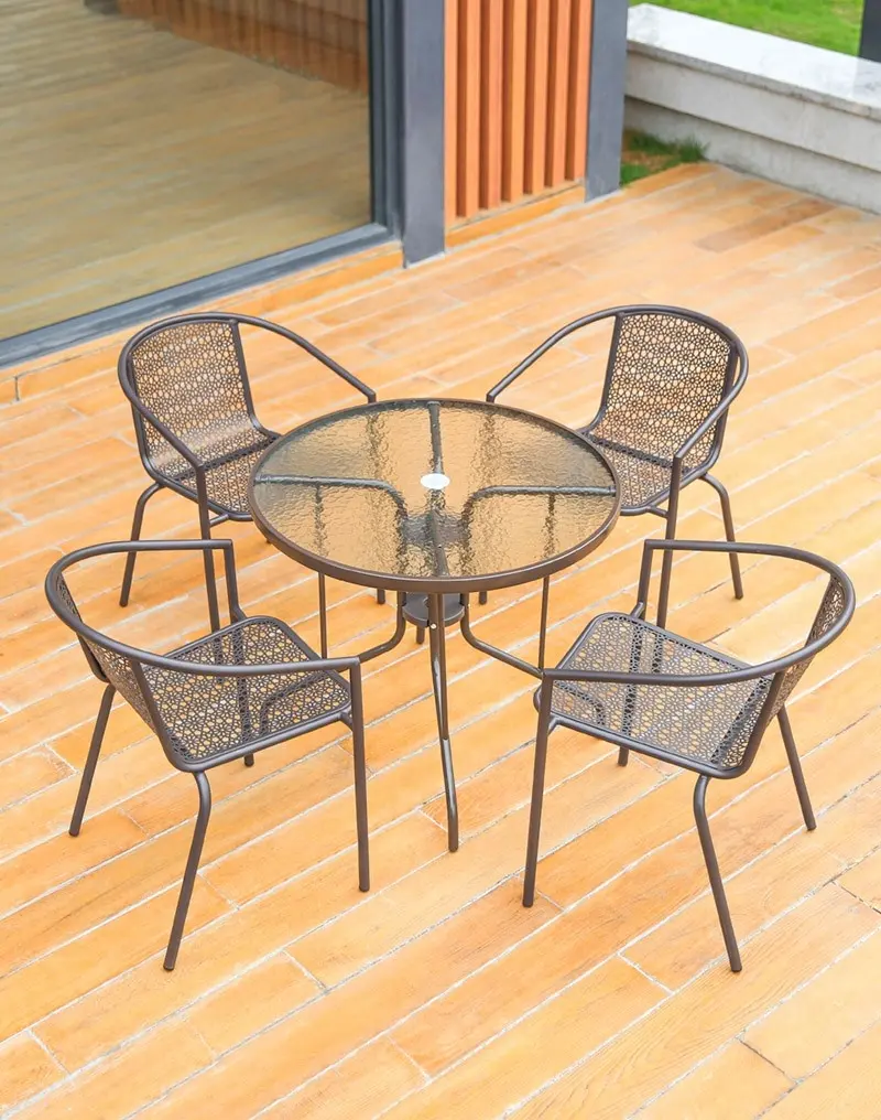 Fabrieksprijs Outdoor Koolstofstalen Tafel En Stoelen Waterdicht Terras Metalen Tafel En Stoelen