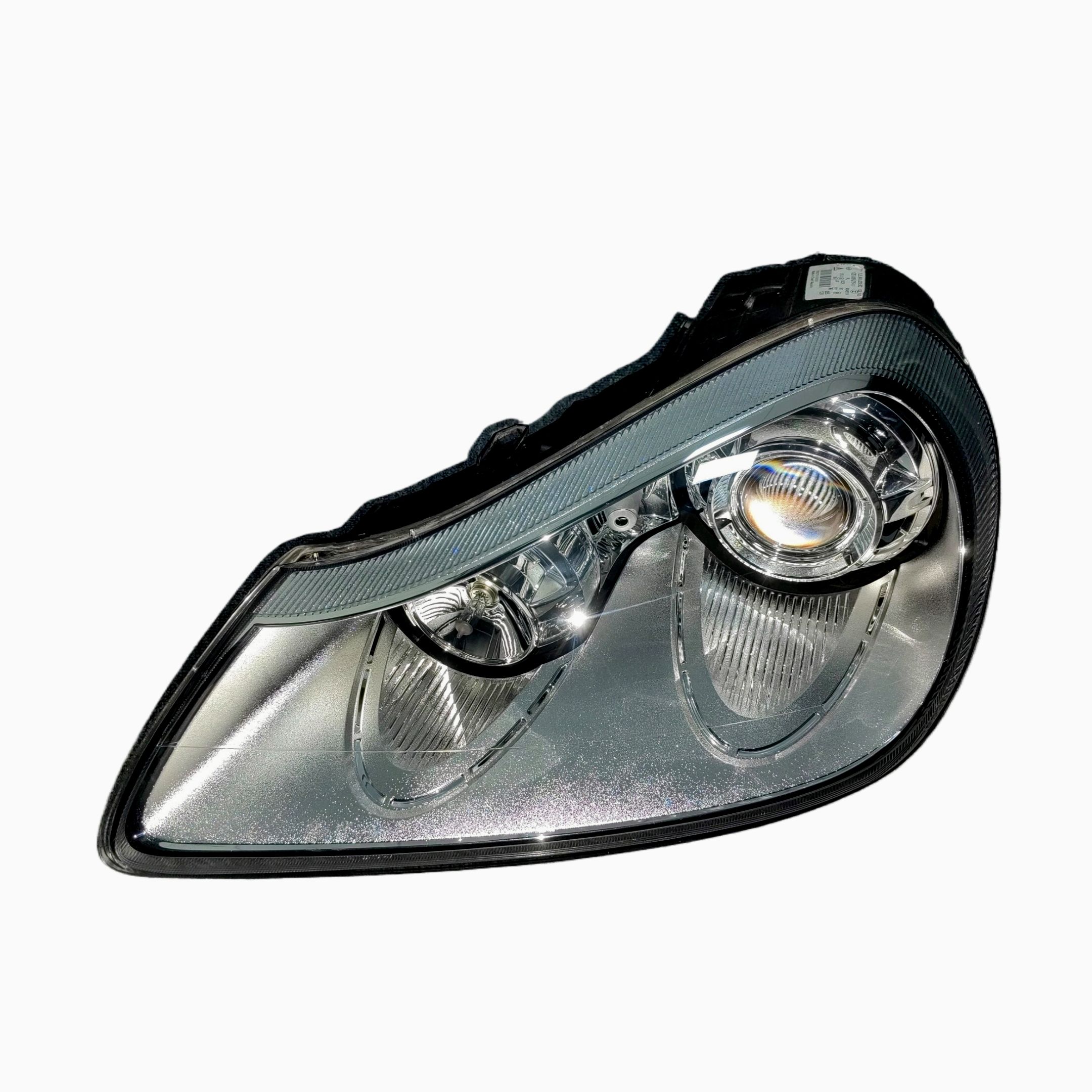 สีขาวอบอุ่น