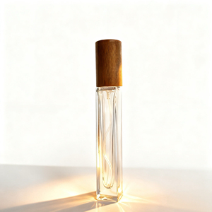 Botella de Perfume Recargable de Bolsillo de 3ml 5ml 10ml con Pulverizador y Tapa Dorada - Product Image 3