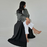 Traditionnel musulman de haute qualité Abaya Femmes Robe Musulmane Doubai nouveau Style Eid élégant noir dinde Mit Perlen avec corde
