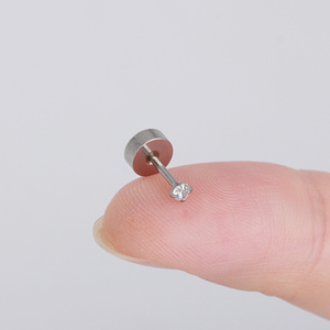 Gioielli Non appannati Helix <span class=keywords><strong>Tragus</strong></span> cartilagine vite orecchino posteriore piatto in acciaio inossidabile piccolo orecchino a bottone CZ <span class=keywords><strong>per</strong></span> gioielli Piercing all'orecchio - Product Image 5