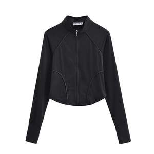 Petite <span class=keywords><strong>pression</strong></span> grand nom <span class=keywords><strong>manteau</strong></span> de sport lignes exquises vêtements de Yoga simples mode matin course Fitness vêtements de sport haut à porter - Product Image 4
