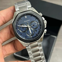 Montre à quartz pour homme avec boîtier en acier inoxydable polygonal, cadran en cristal, bracelet de 22 mm, fenêtre de date, aiguilles lumineuses et chronographe