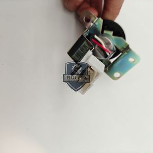 22U-06-22380 ปุ่มปรับคันเร่ง เหมาะสำหรับ PC200-8 - Product Image 2