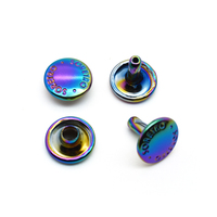 Logo personnalisé arc-en-ciel tête de champignon rivets creux bouton pression tête rivet de vêtement rivets en laiton à double capuchon pour le cuir