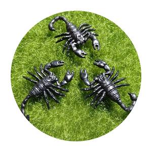 Usine en vrac 40*50mm noir Scorpion 100 pièces Gag pratique Kokes jouets personnalisé Miniature en plastique PVC matériel garçons jouets - Product Image 6